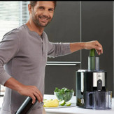 آبمیوه گیری براون مدل j500توان 900 وات